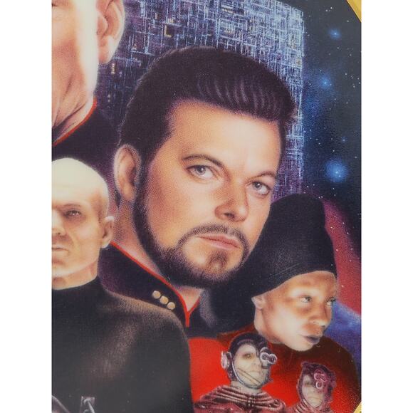 Star Trek Next Generation Picard Year 1994 Porcelain 8 1/8" Wall Decor Plate - Picture 5 of 15